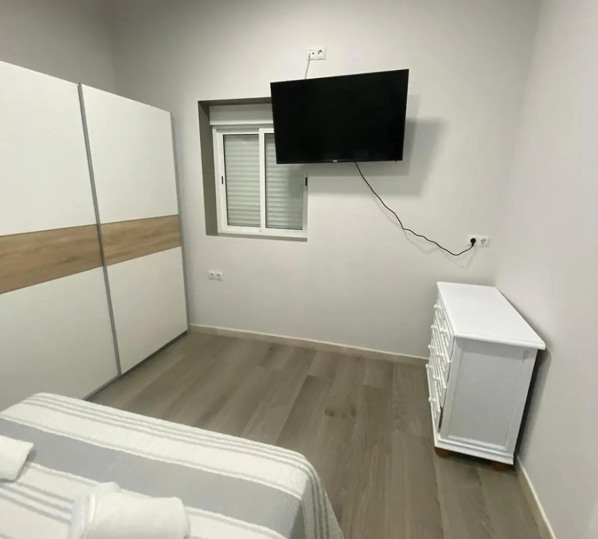 Aparatamento Vacacional En Huelin 말라가 아파트